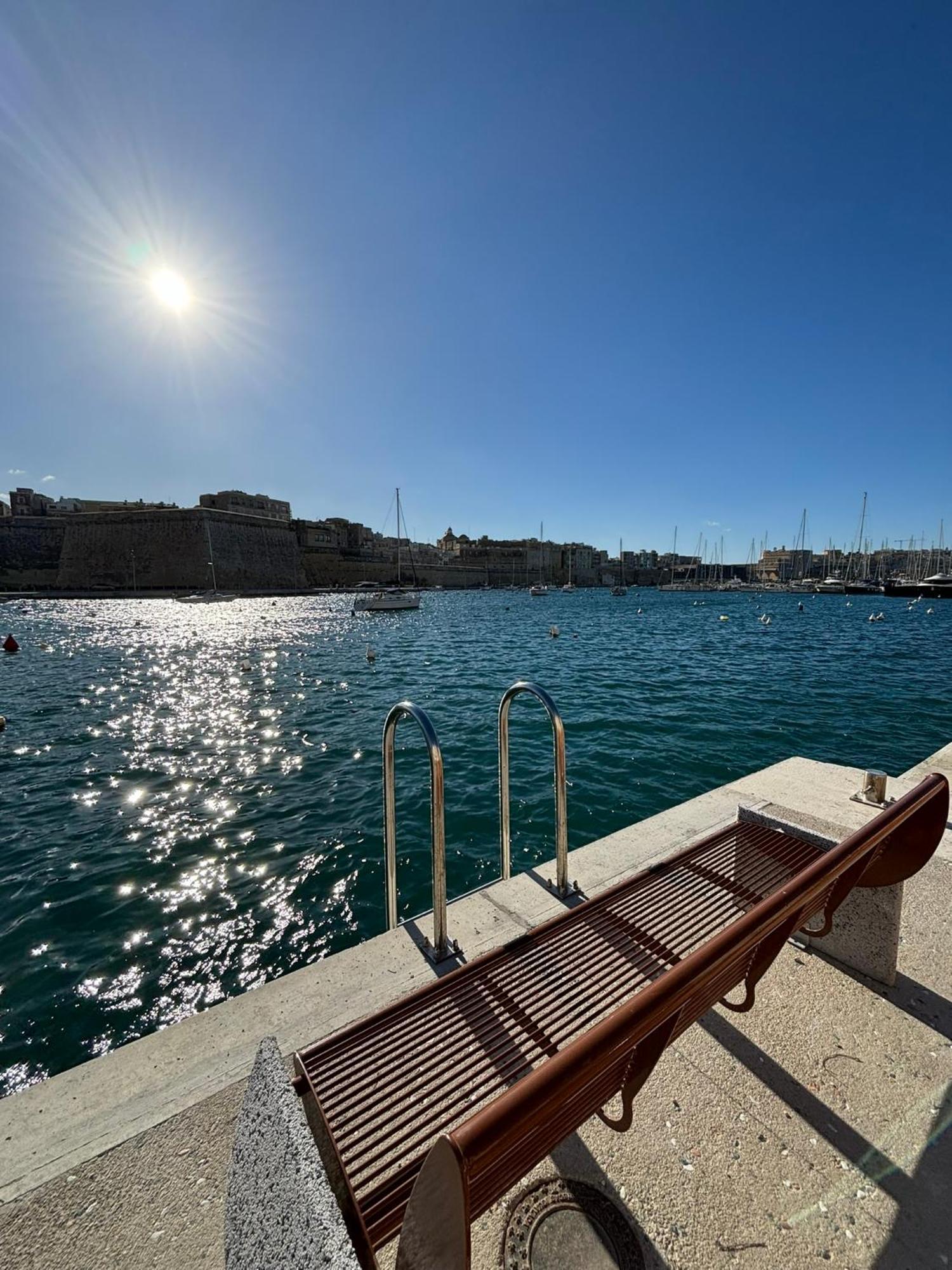 Traditional Maltese Sea View * Kalkara